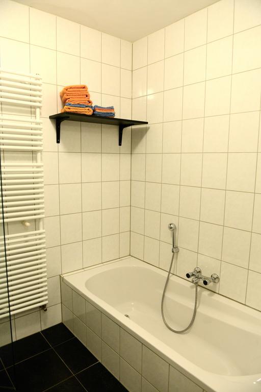 Stiens Appartementen Verhuur De Trijehoek מראה חיצוני תמונה