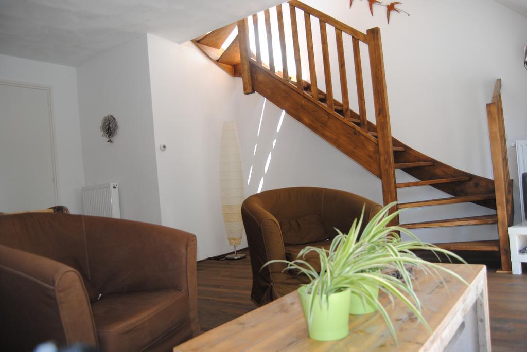 Stiens Appartementen Verhuur De Trijehoek מראה חיצוני תמונה