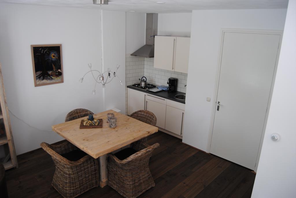 Stiens Appartementen Verhuur De Trijehoek מראה חיצוני תמונה